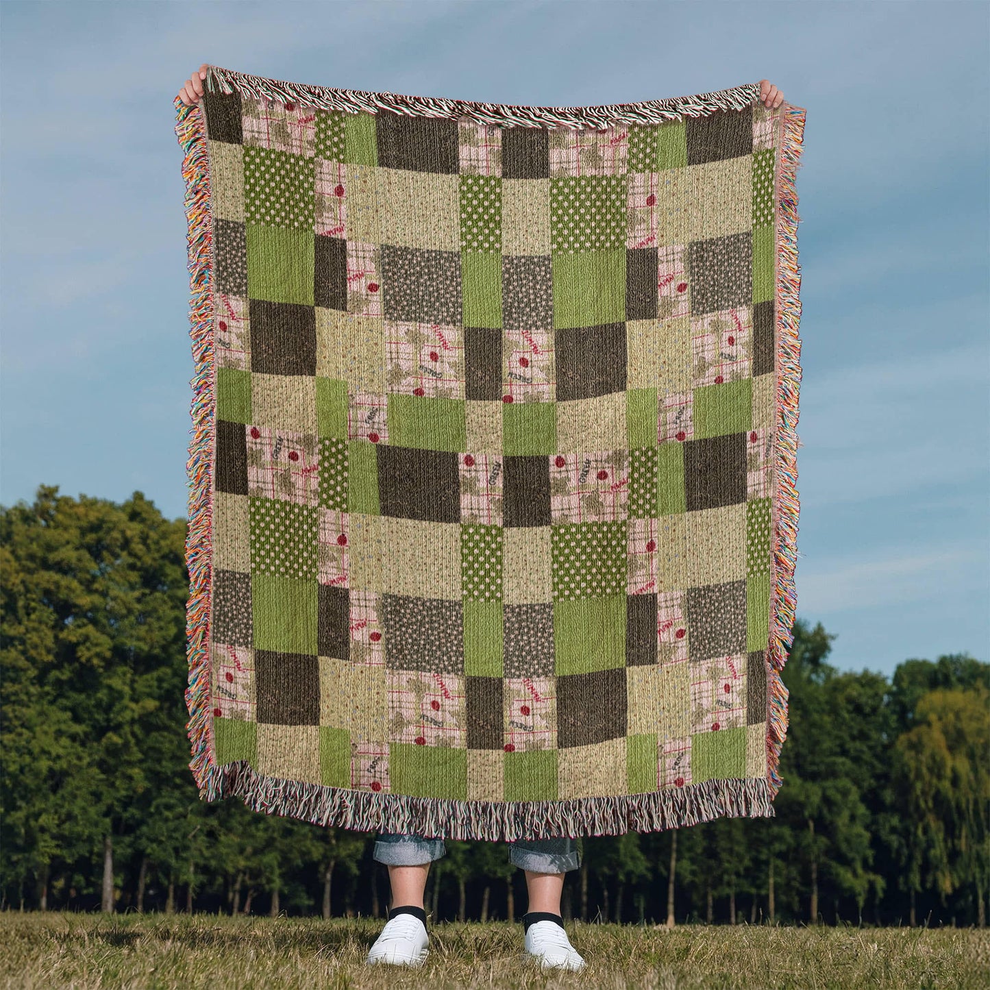 Glenna's green Heirloom woven blanket 1,600 x 1,920 x 3 to size portrait blanket