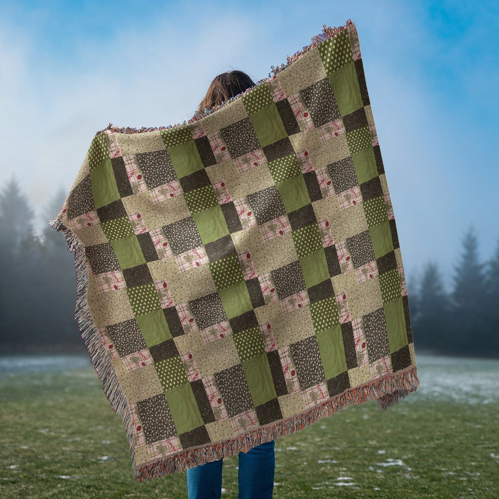 Glenna's green Heirloom woven blanket 1,920 x 1,600 x 3 to size landscape blanket