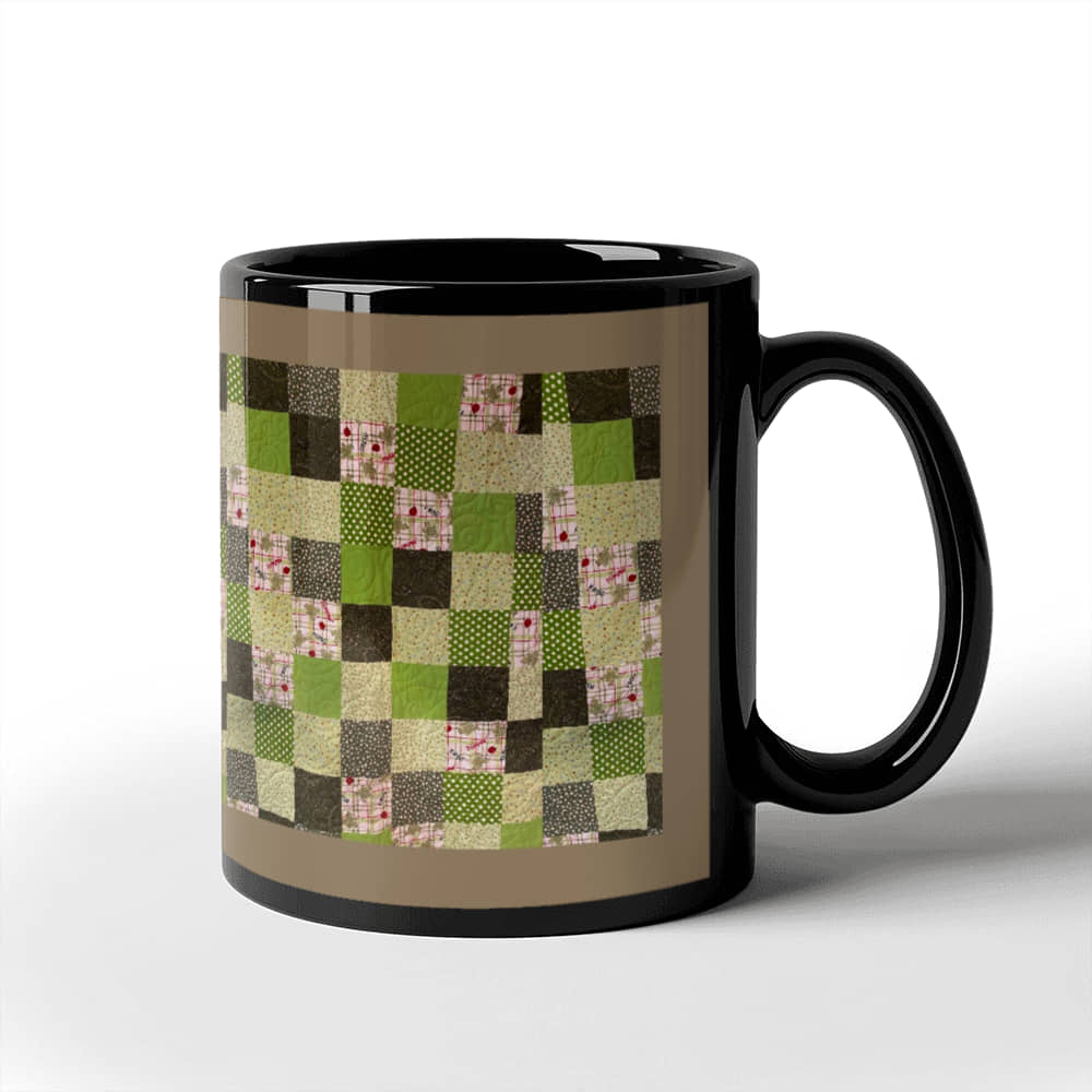 Green quilt for Black Ceramic Mug Gray border